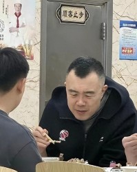 保利体育-38岁韩德君现状：退役拒当教练，弃百万年薪进编制，每天准点下班